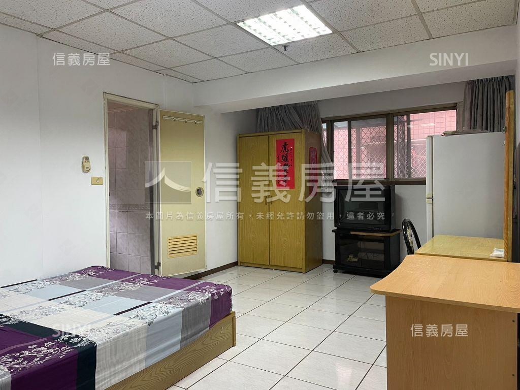 城市經典小資美宅房屋室內格局與周邊環境