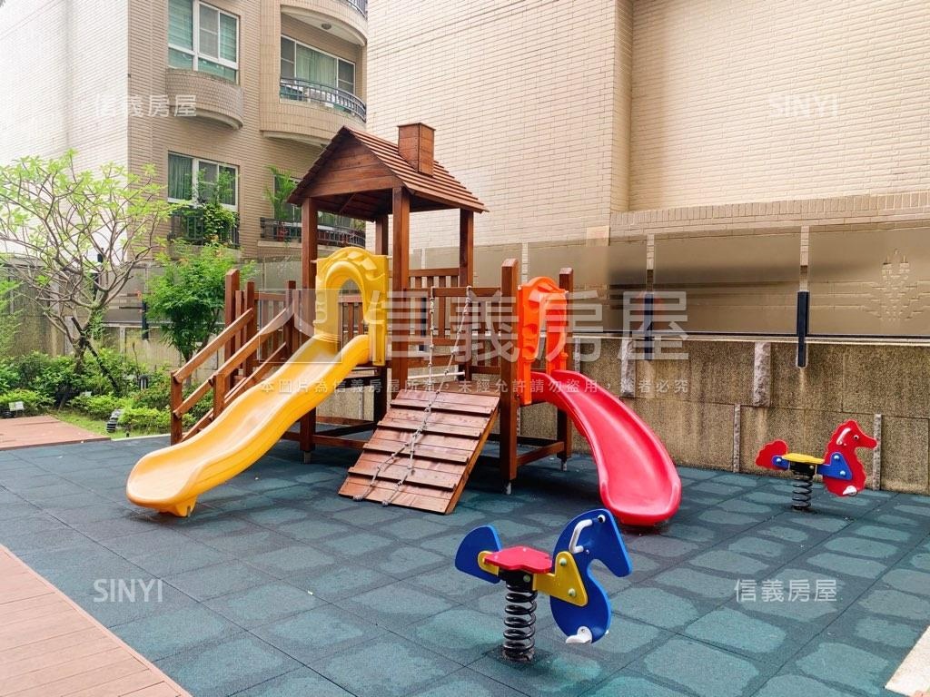 匯河堤精品露臺三房平車房屋室內格局與周邊環境