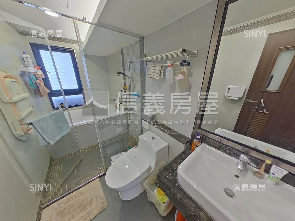 匯河堤精品露臺三房平車房屋室內格局與周邊環境