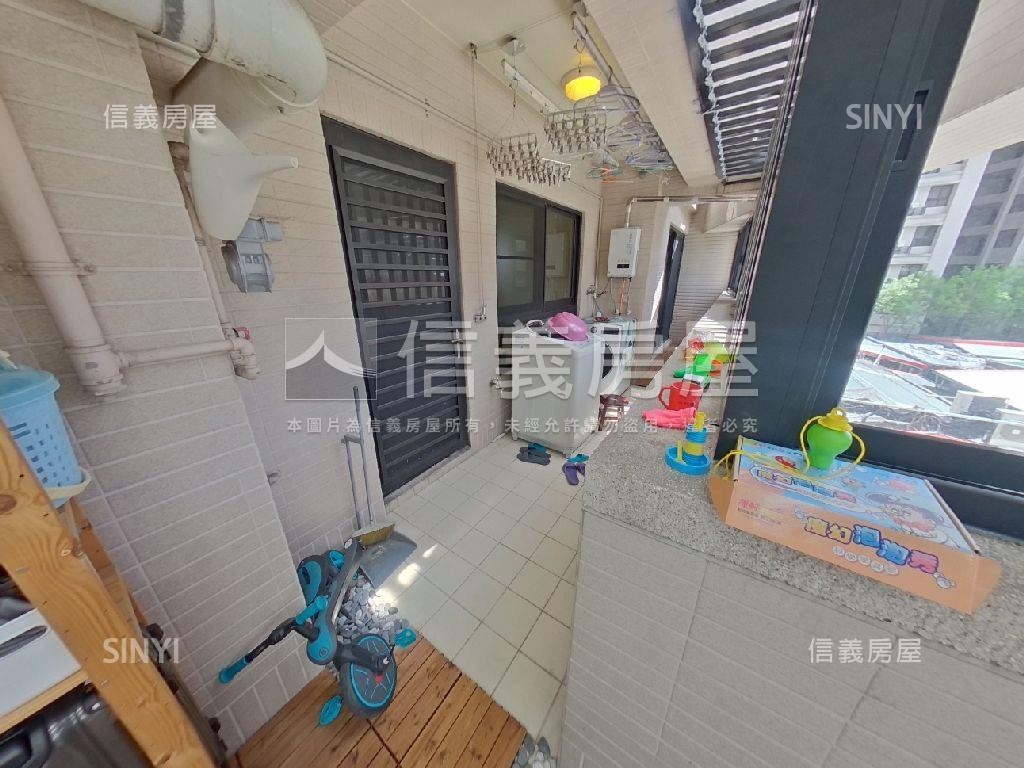 匯河堤精品露臺三房平車房屋室內格局與周邊環境