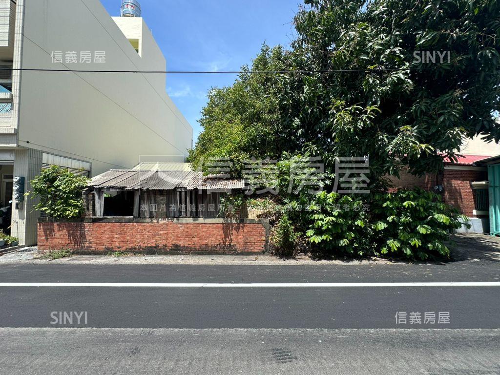 六甲土地房屋室內格局與周邊環境