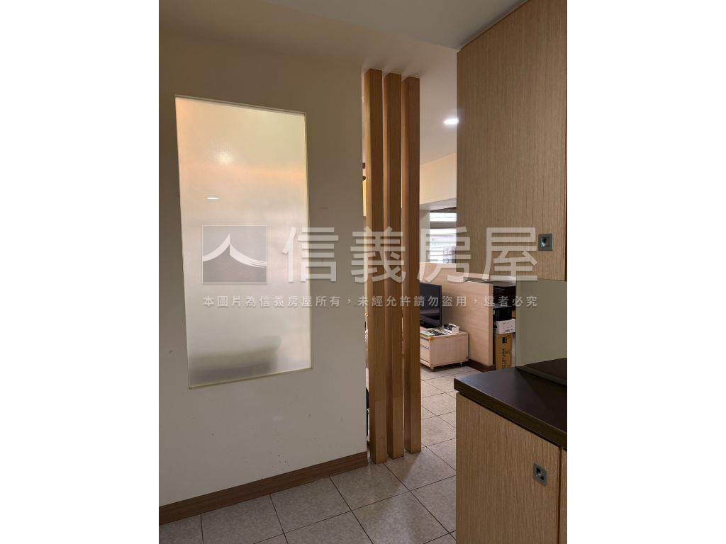 經國新城稀有釋出精美四房房屋室內格局與周邊環境