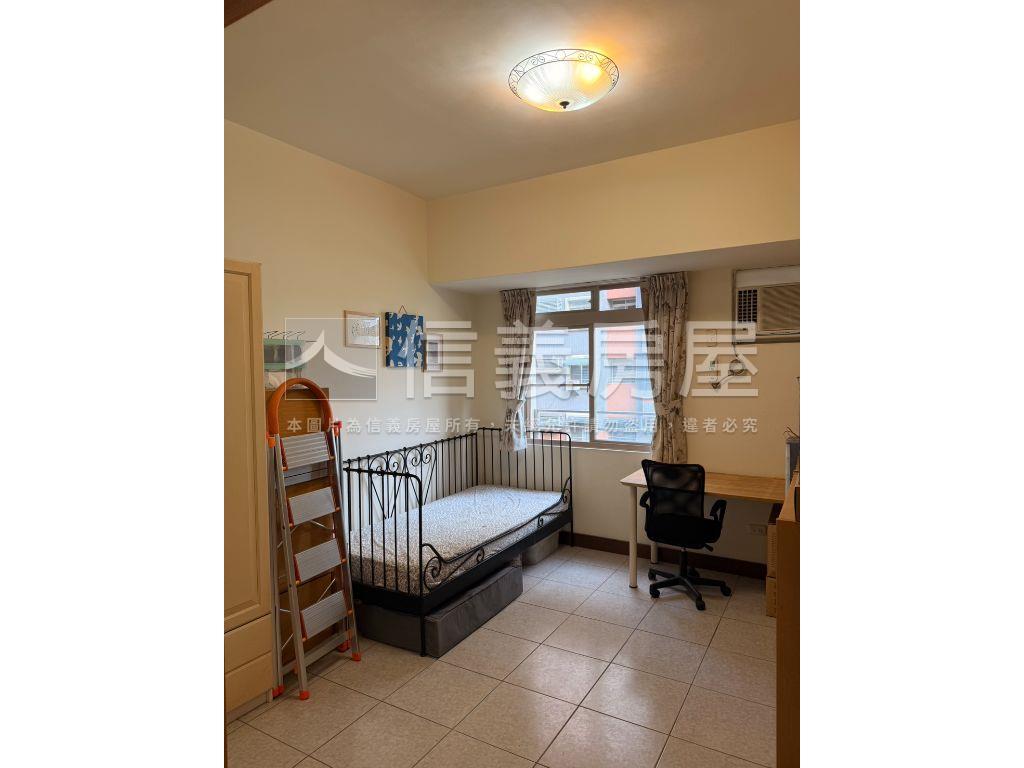 經國新城稀有釋出精美四房房屋室內格局與周邊環境