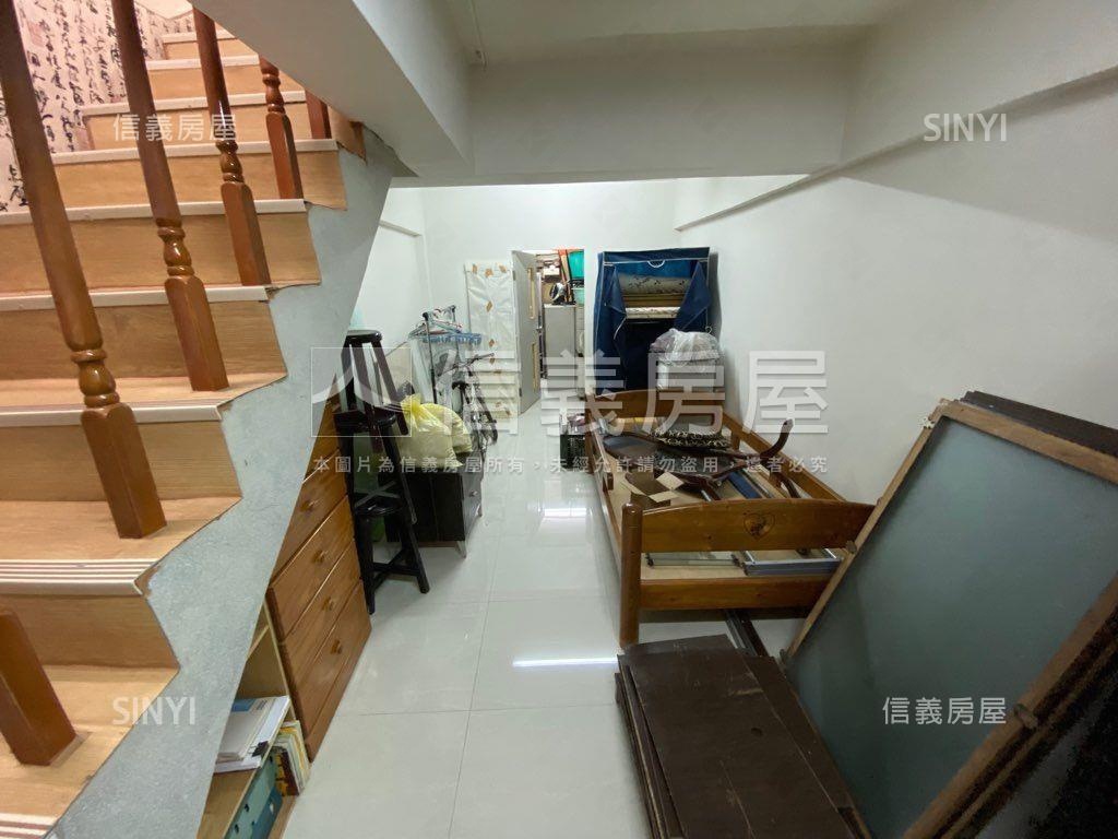 商一大馬路旁店辦房屋室內格局與周邊環境