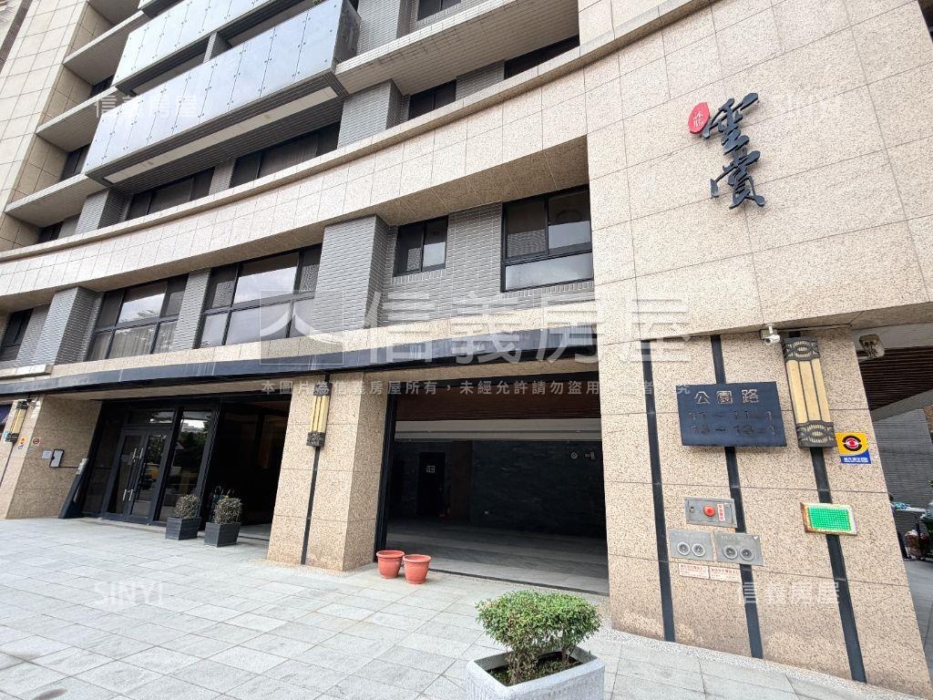 騰雲賞霧美景綠意宅房屋室內格局與周邊環境