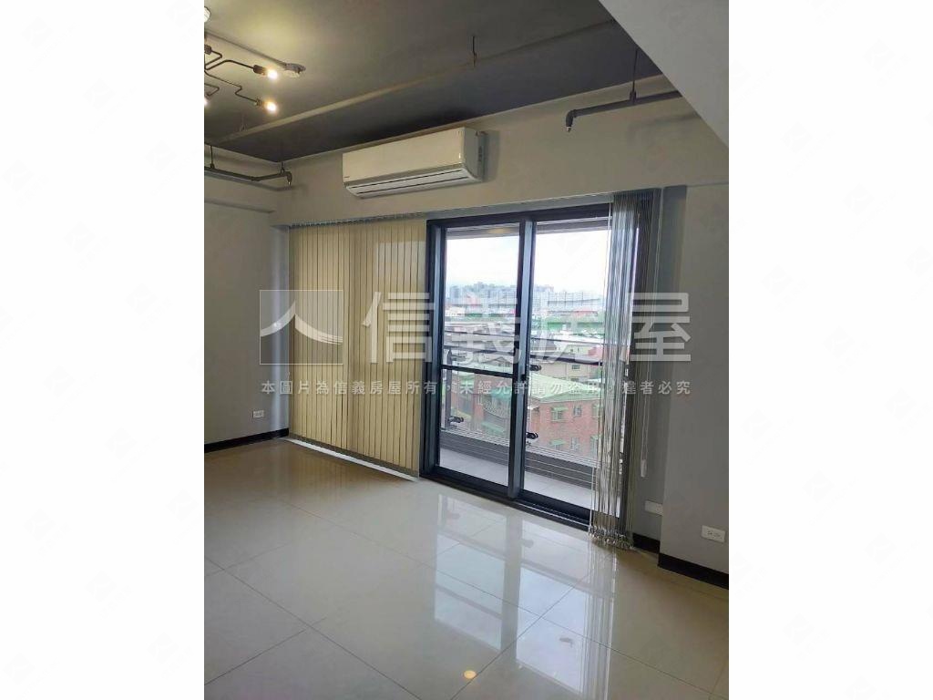 騰雲賞霧美景綠意宅房屋室內格局與周邊環境