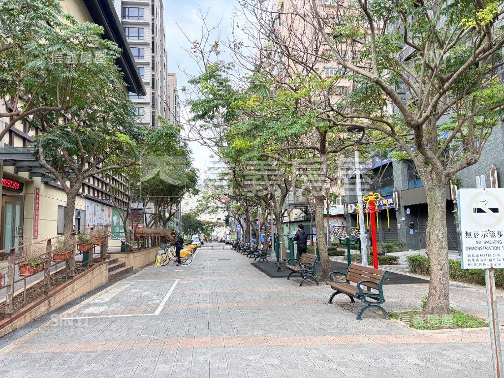 騰雲賞霧美景綠意宅房屋室內格局與周邊環境