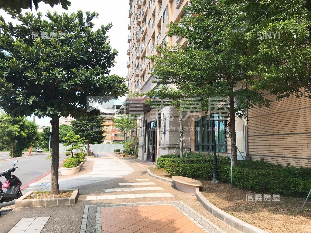 夢公園三房車位房屋室內格局與周邊環境