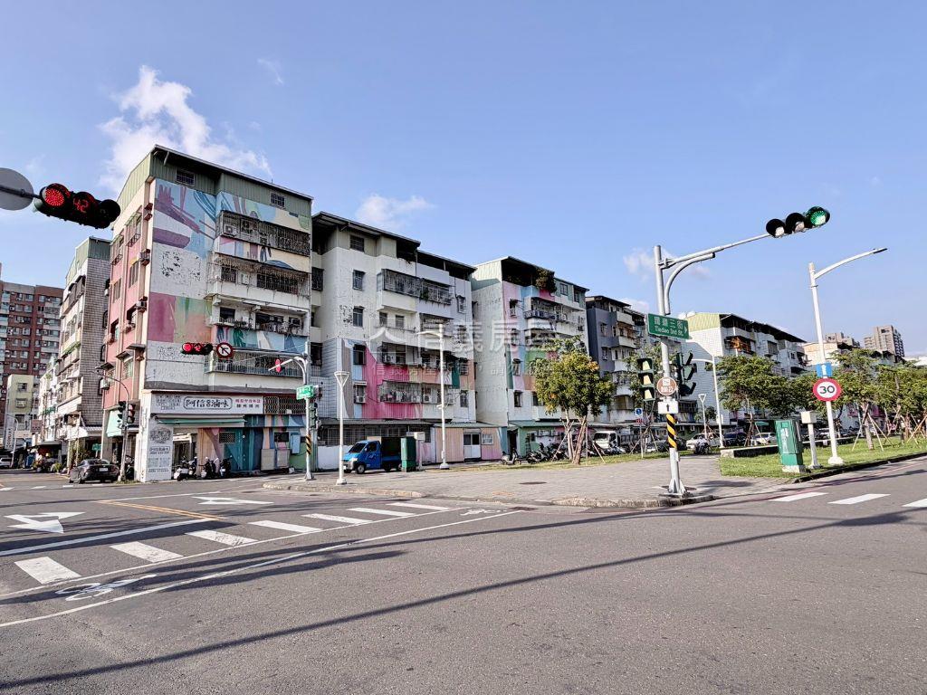 中都生活圈近車站公寓２Ｆ房屋室內格局與周邊環境