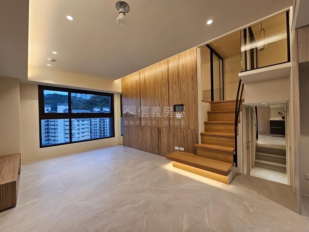晶璽花園高樓帝景美居房屋室內格局與周邊環境
