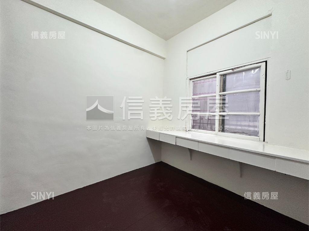 近宏泰市場方正大空間美寓房屋室內格局與周邊環境