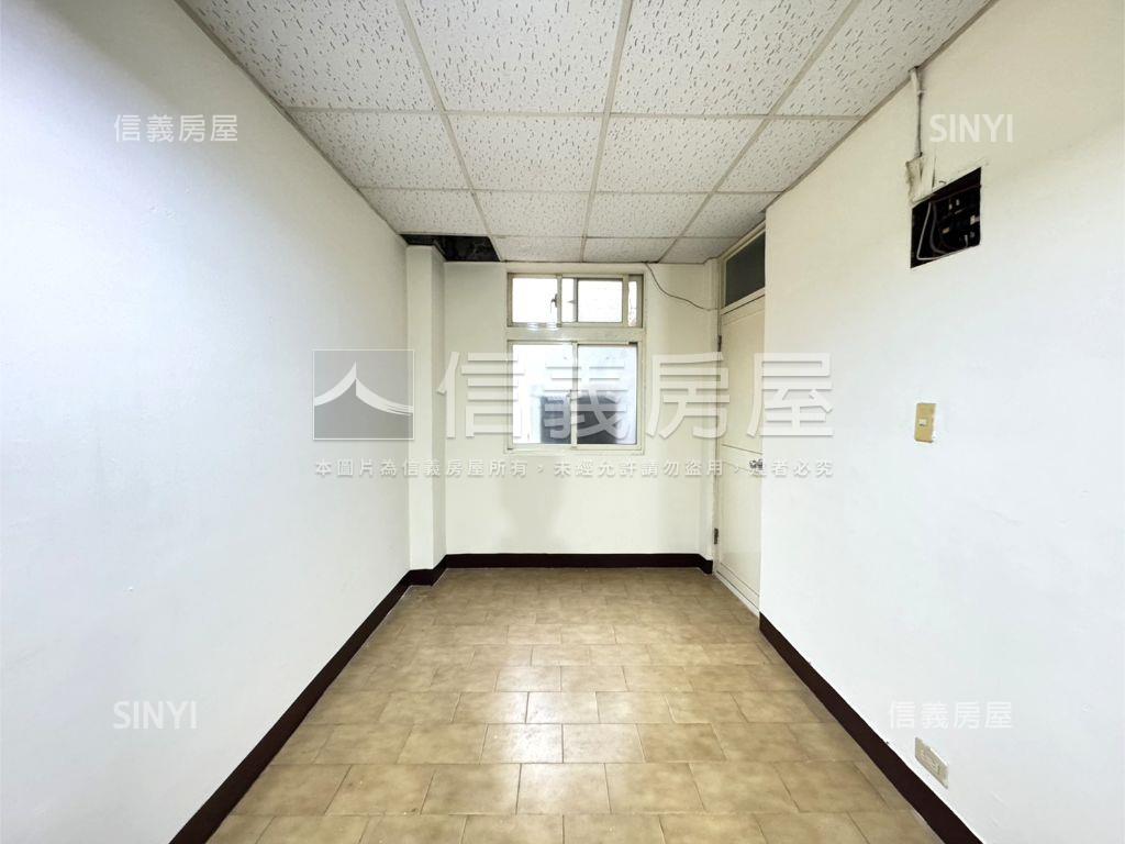 近宏泰市場方正大空間美寓房屋室內格局與周邊環境