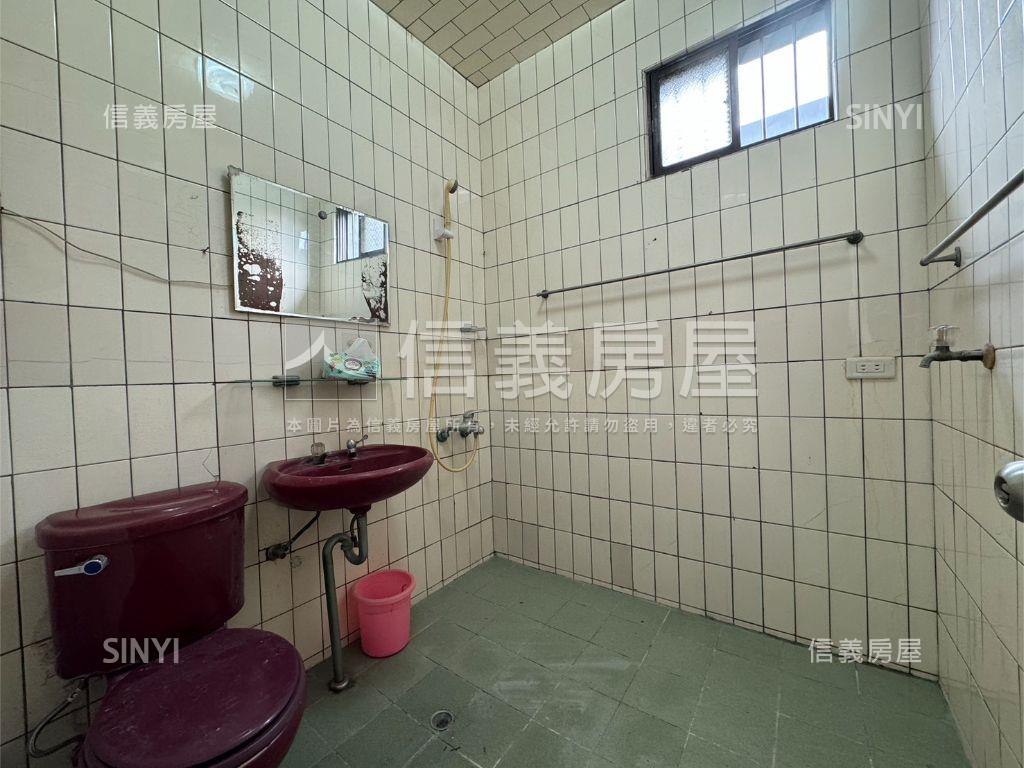 近宏泰市場方正大空間美寓房屋室內格局與周邊環境