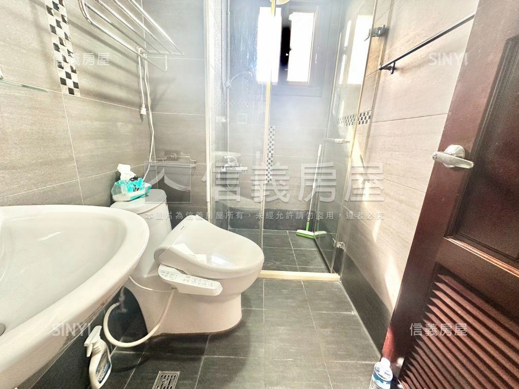 悅築電梯邊間高樓兩房房屋室內格局與周邊環境