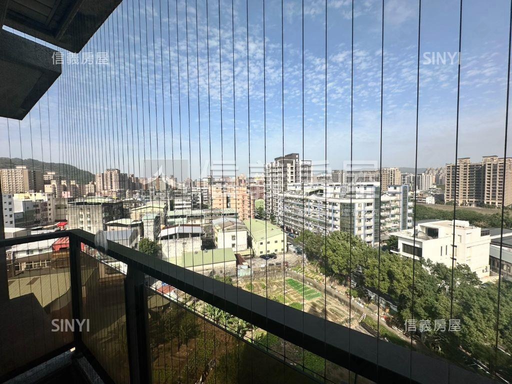 悅築電梯邊間高樓兩房房屋室內格局與周邊環境