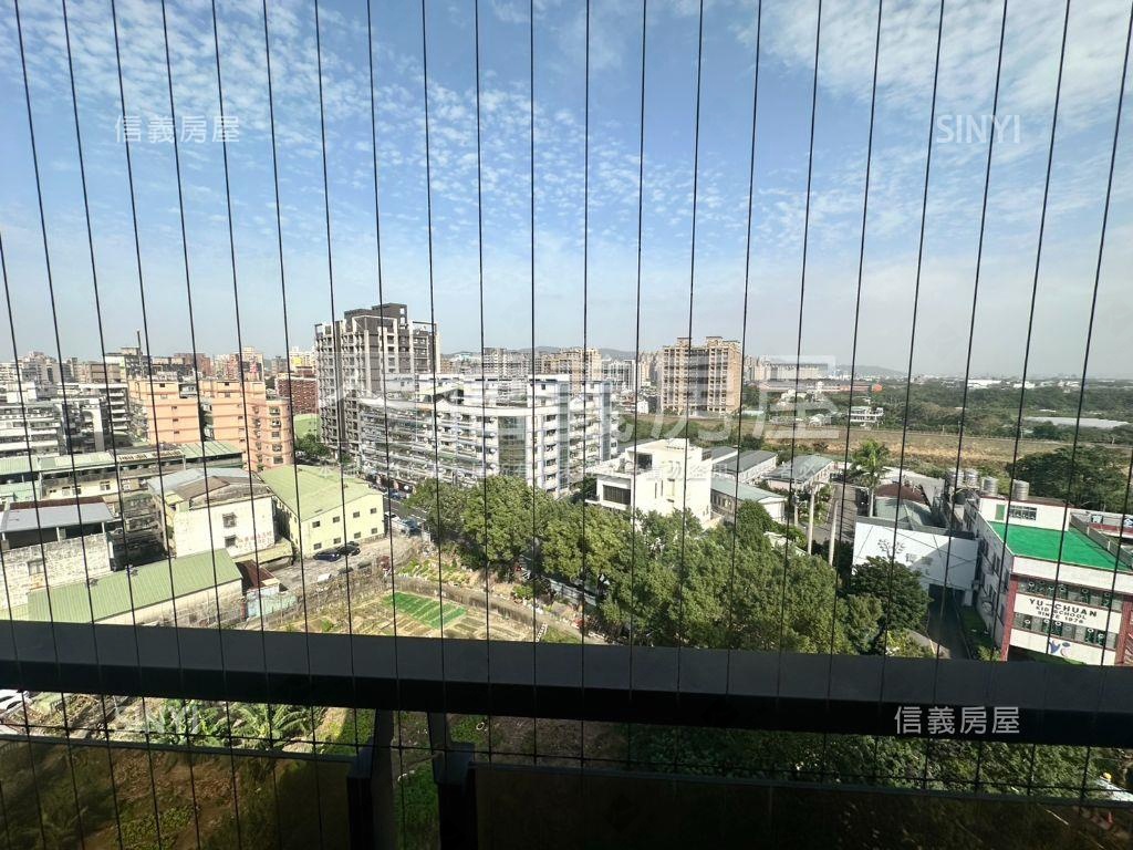 悅築電梯邊間高樓兩房房屋室內格局與周邊環境