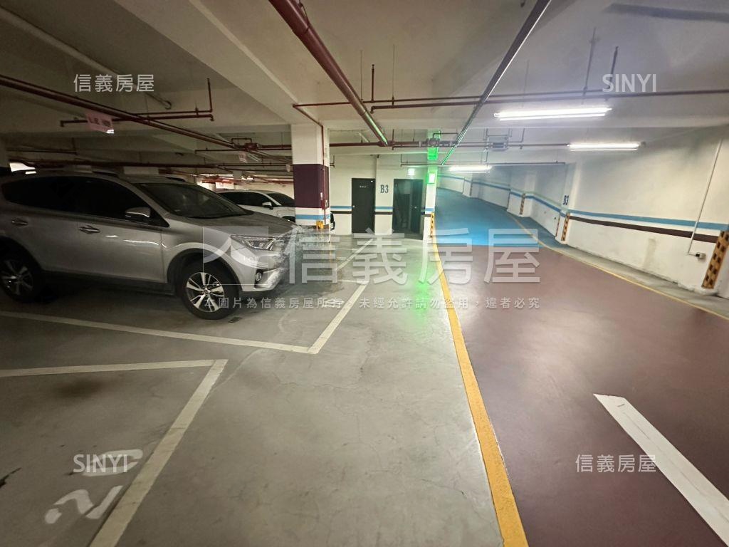 悅築電梯邊間高樓兩房房屋室內格局與周邊環境