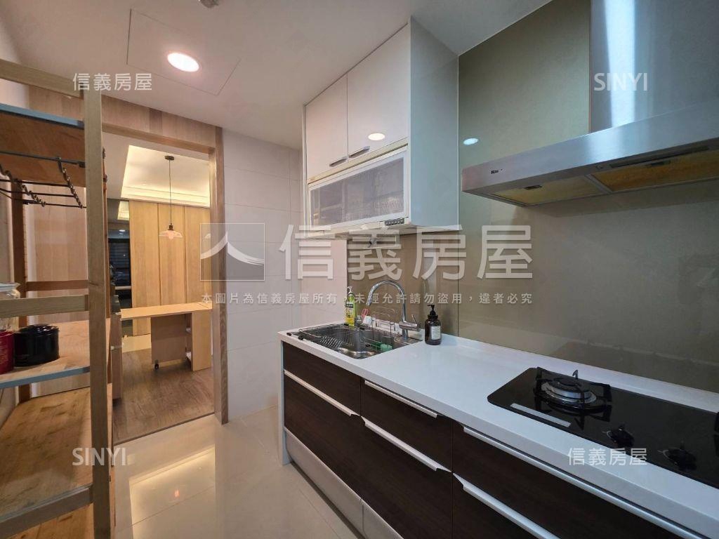 京澄靖朗兩房＋車位房屋室內格局與周邊環境