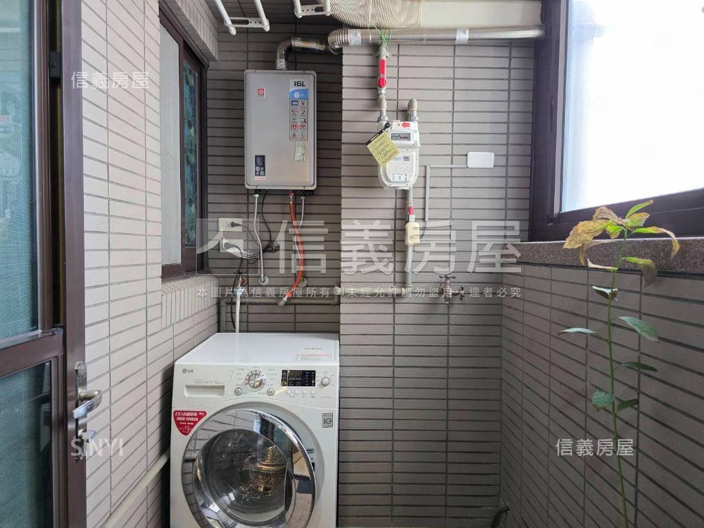 京澄靖朗兩房＋車位房屋室內格局與周邊環境