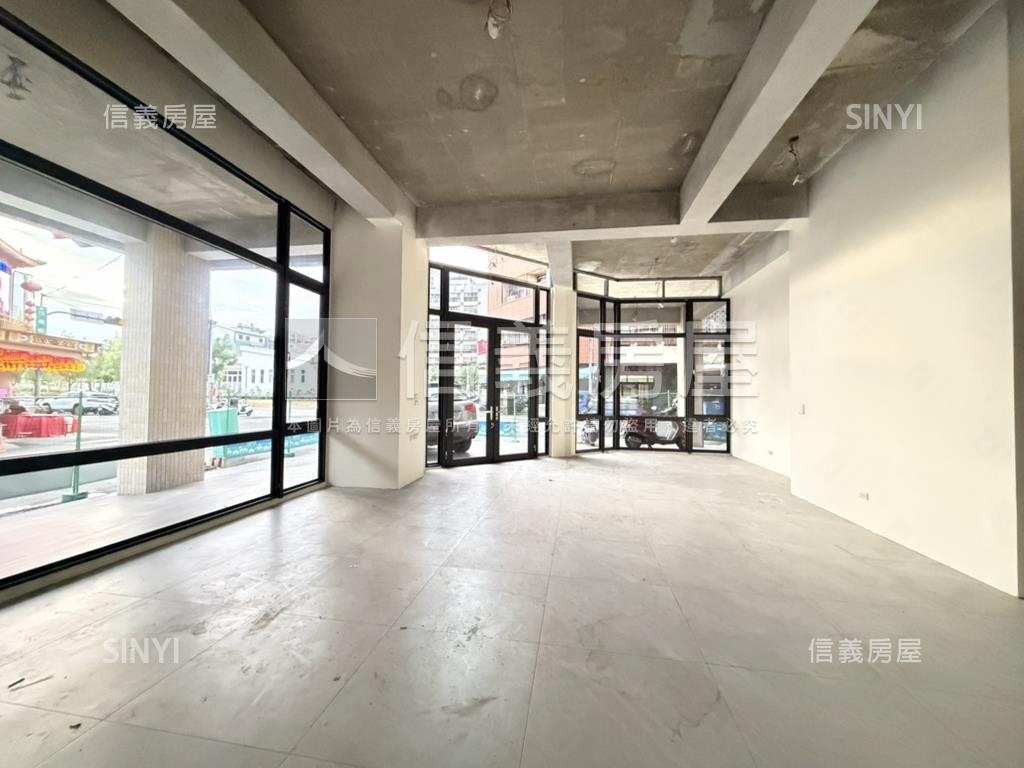 東區住二轉角獨棟電梯金店房屋室內格局與周邊環境