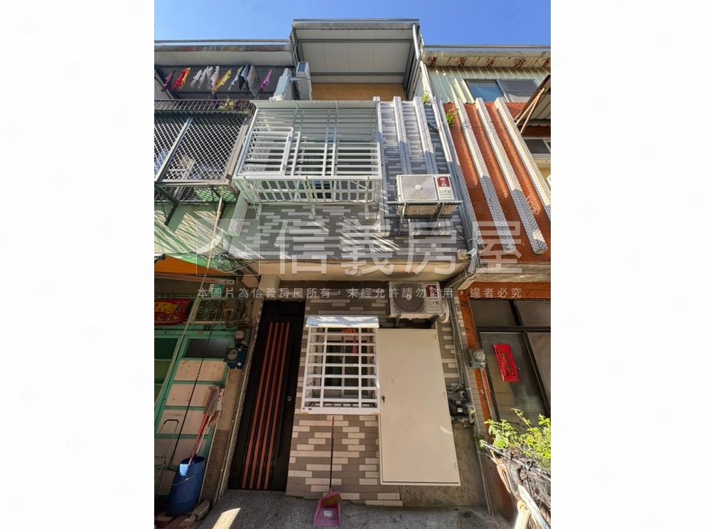 近成大收租六套房透天房屋室內格局與周邊環境