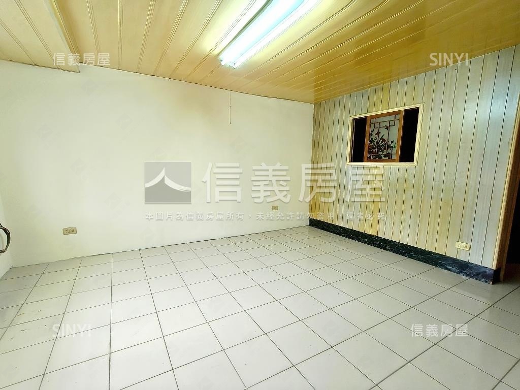 建國街邊間三面採光大空間房屋室內格局與周邊環境