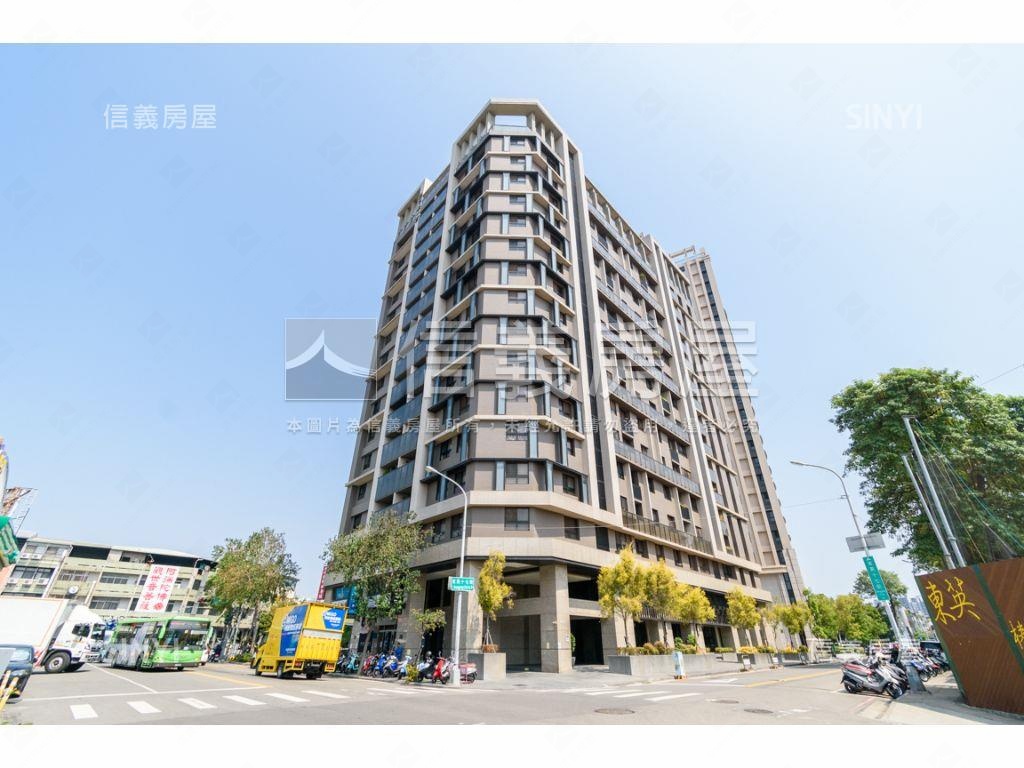 東區美裝潢三房車位房屋室內格局與周邊環境