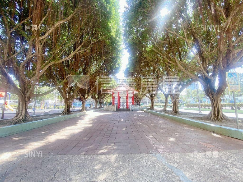 雙捷天生贏家韻采居房屋室內格局與周邊環境