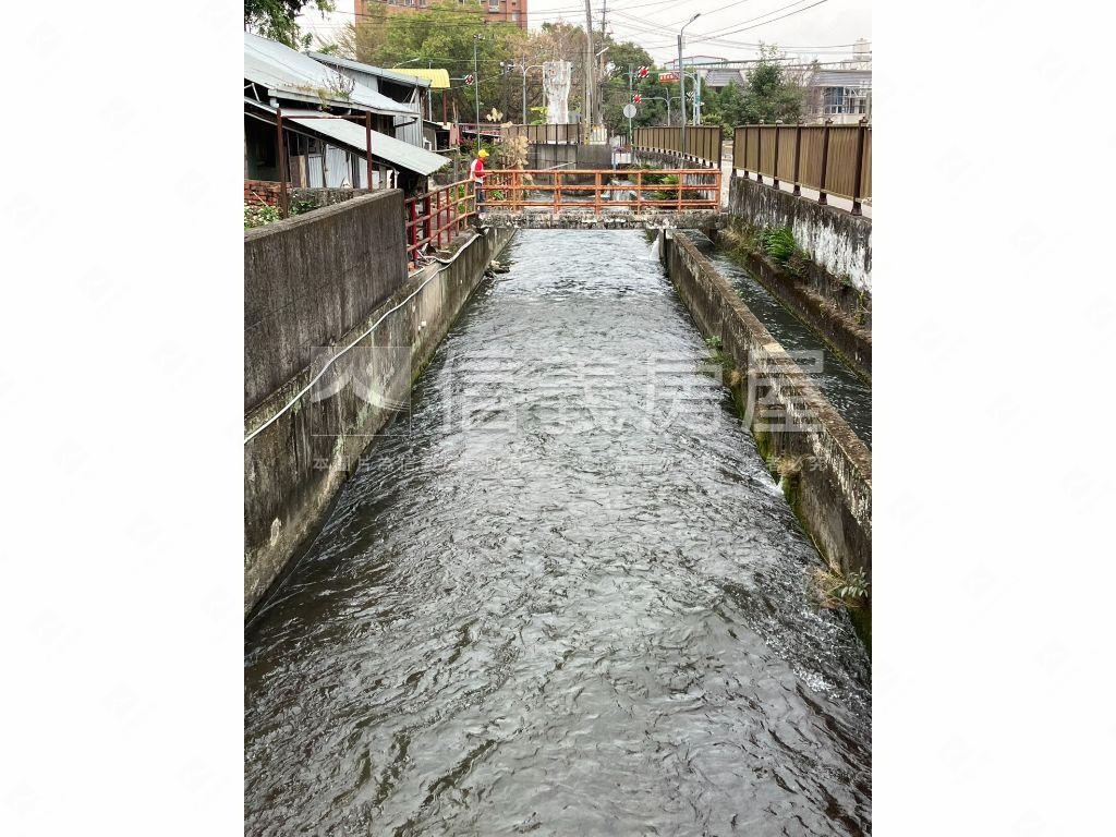 石岡區土牛便宜土地房屋室內格局與周邊環境