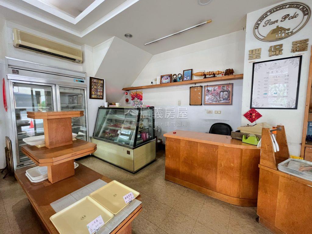 轉角Ｃ位黃金樓店房屋室內格局與周邊環境