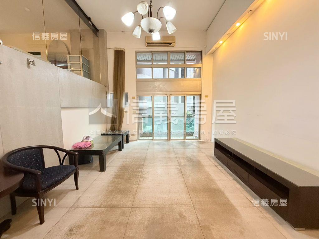 觀海水噹噹近捷運站！房屋室內格局與周邊環境