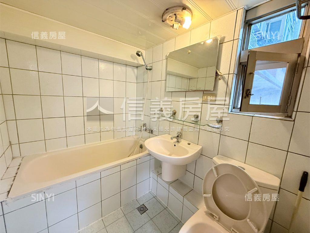 觀海水噹噹近捷運站！房屋室內格局與周邊環境