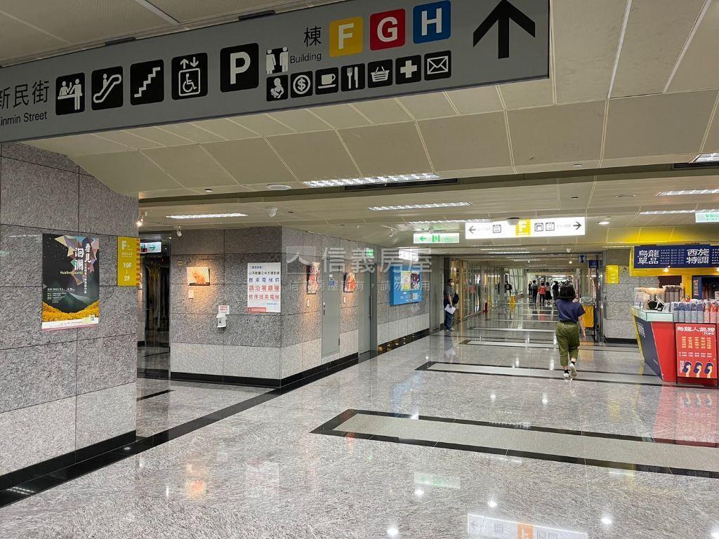 南軟園區二期Ｆ棟高樓房屋室內格局與周邊環境