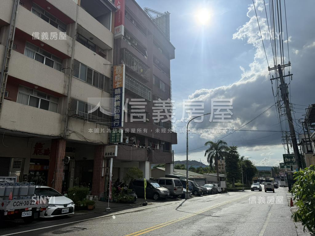 低總東勢價電梯三房華廈房屋室內格局與周邊環境