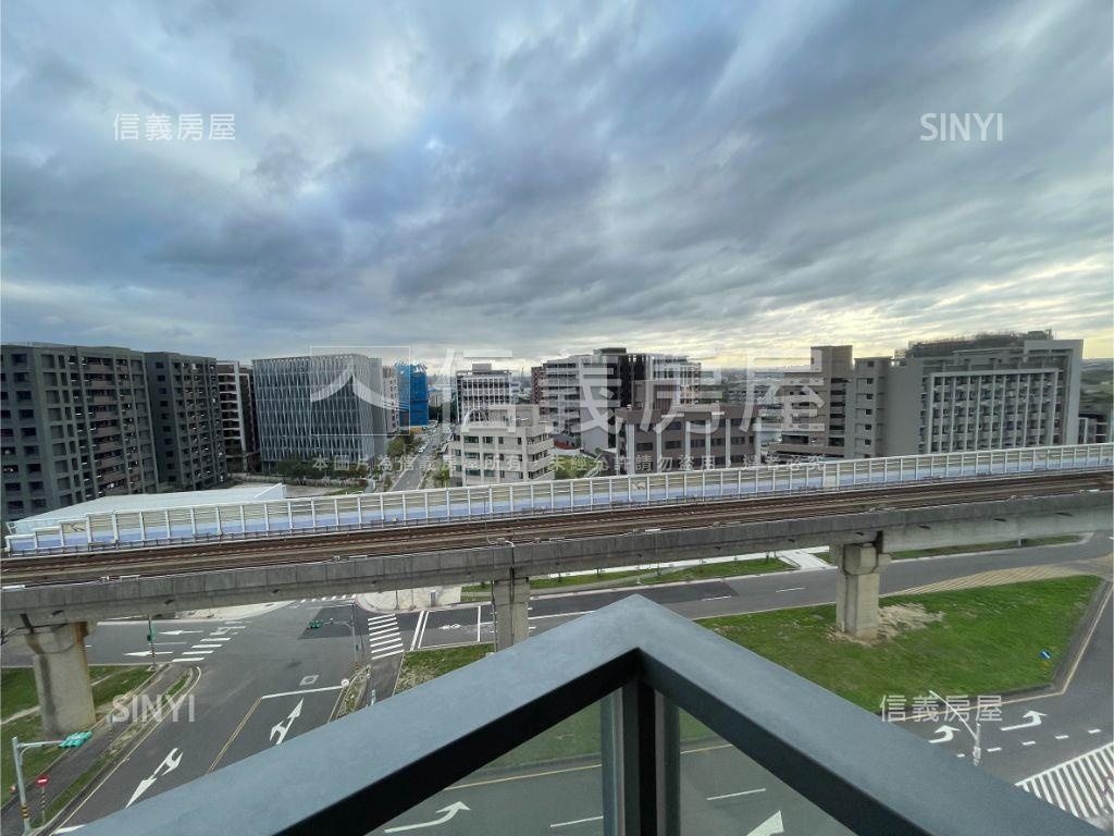 Ａ１０捷運一房一廳含車位房屋室內格局與周邊環境