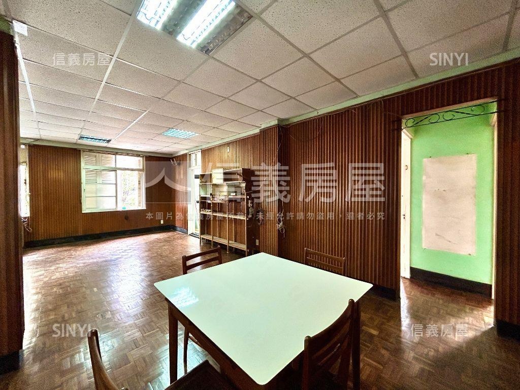 金華國中大土持黃金三樓房屋室內格局與周邊環境