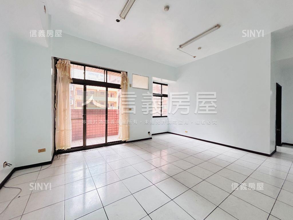 近藝文演說家美三房房屋室內格局與周邊環境