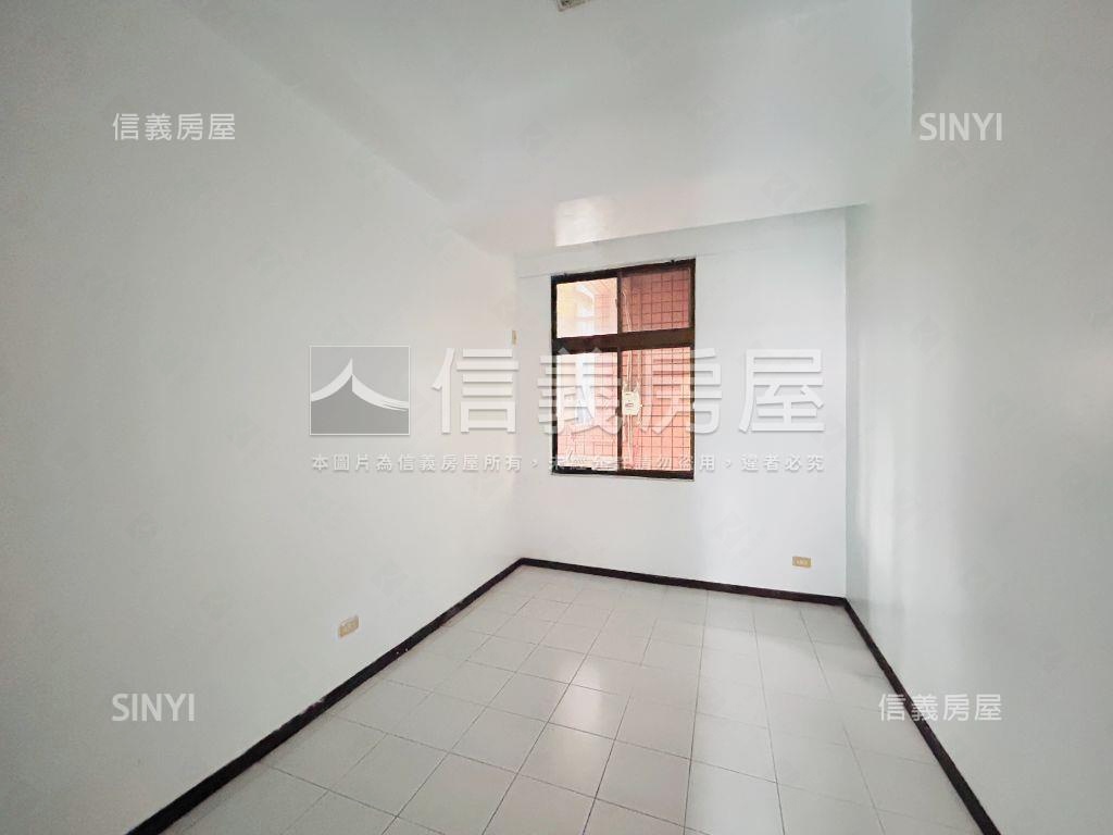 近藝文演說家美三房房屋室內格局與周邊環境