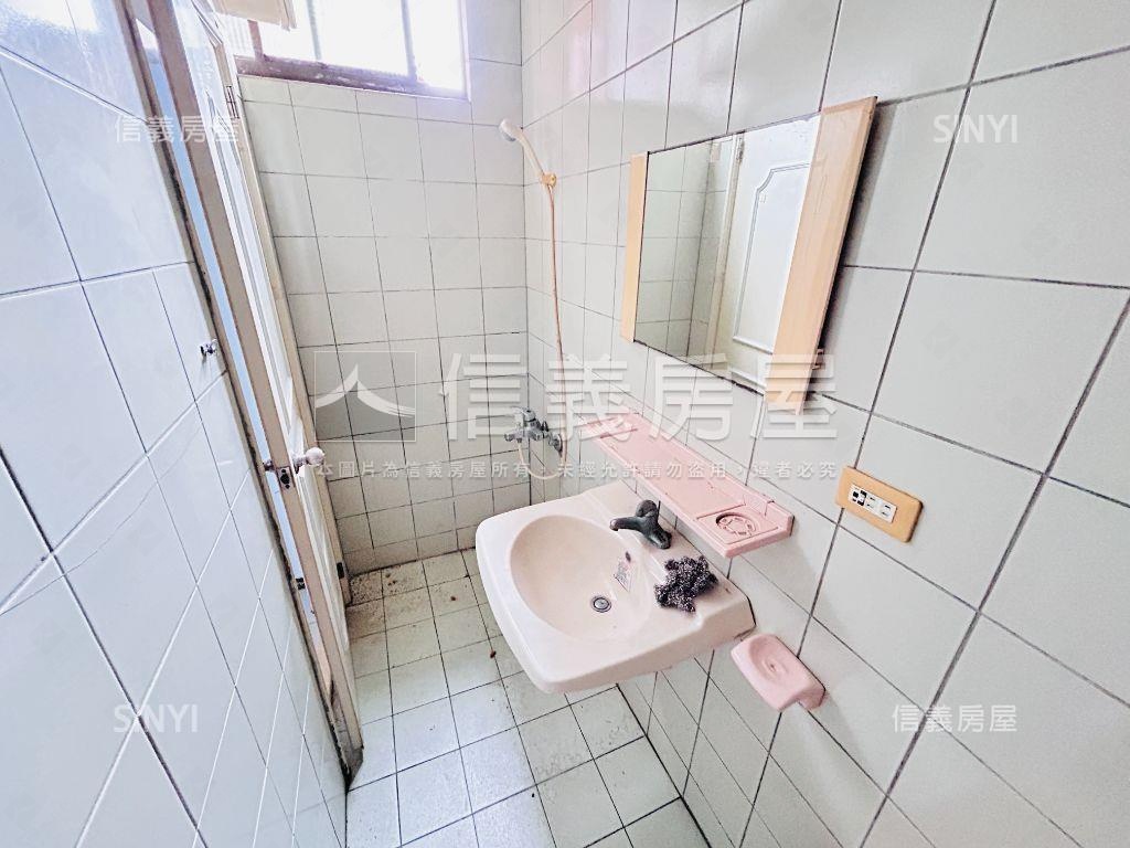 近藝文演說家美三房房屋室內格局與周邊環境