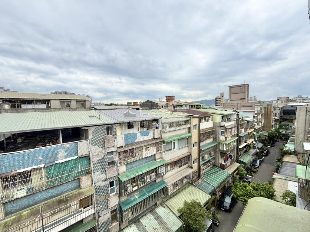 自強新村•稀有美宅房屋室內格局與周邊環境
