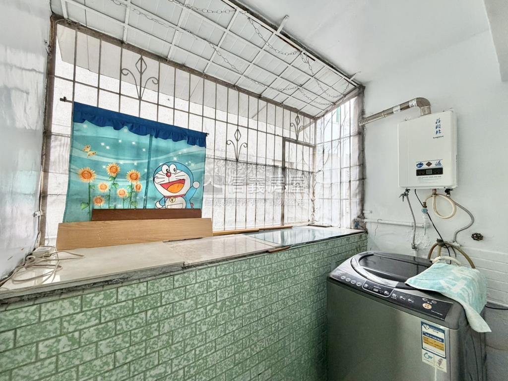 自強新村•稀有美宅房屋室內格局與周邊環境