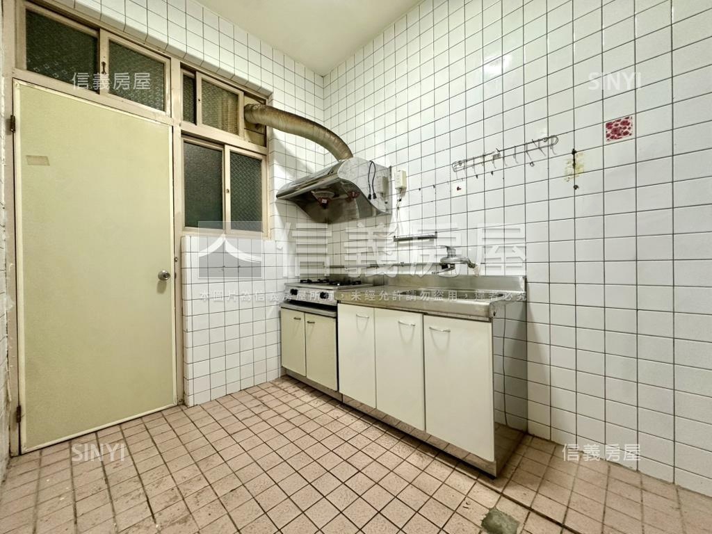 【力行街】近捷運二樓美寓房屋室內格局與周邊環境