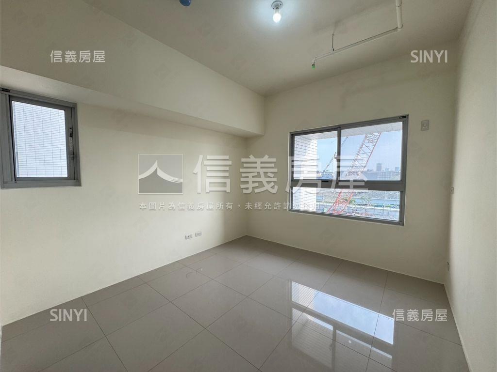 九份子水律川美美宅房屋室內格局與周邊環境