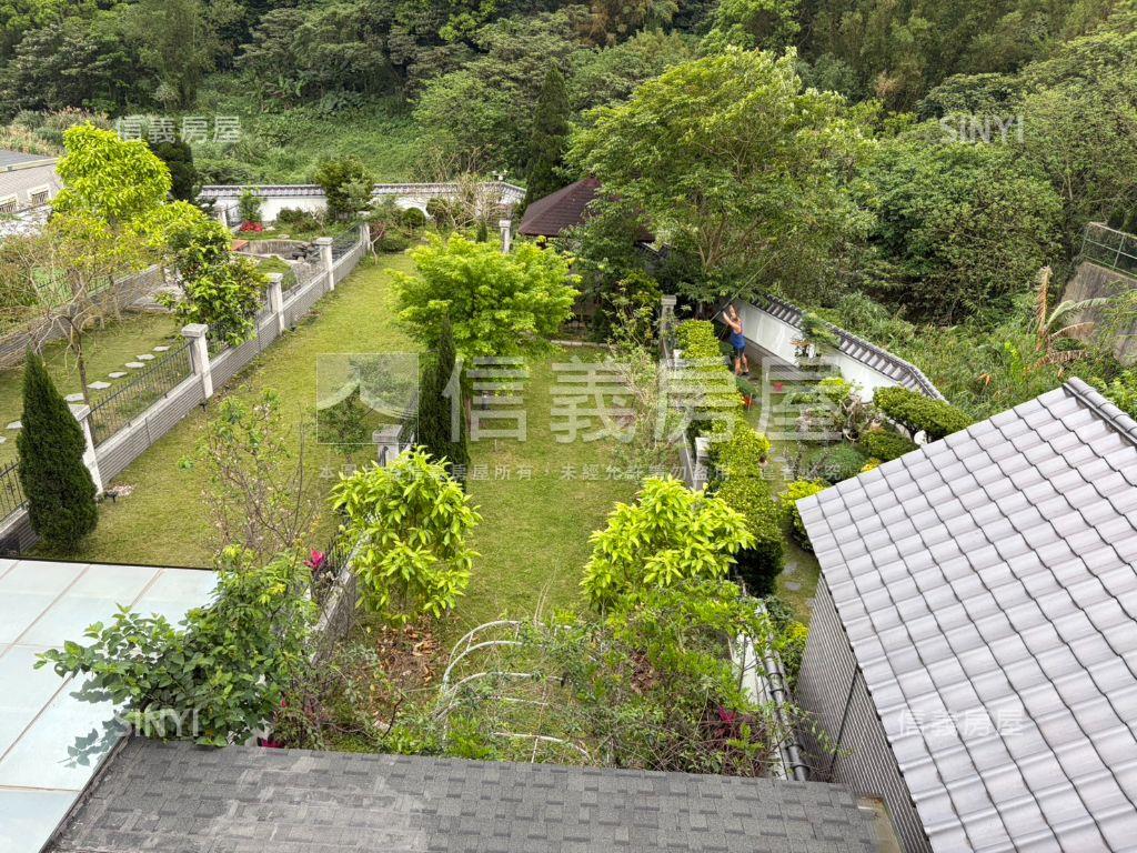 冠鼎山曦楓泉莊園雙車別墅房屋室內格局與周邊環境