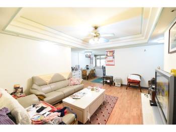 ⭐近捷運家樂福邊間２樓