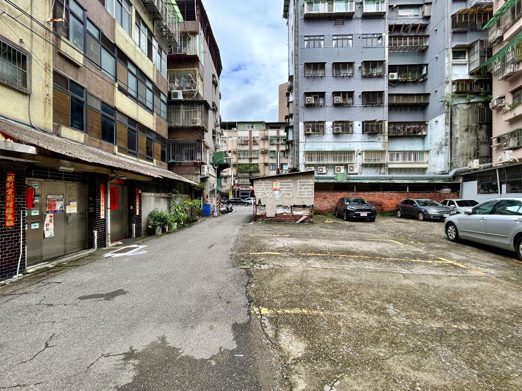 永和方正三樓美寓平車可租房屋室內格局與周邊環境
