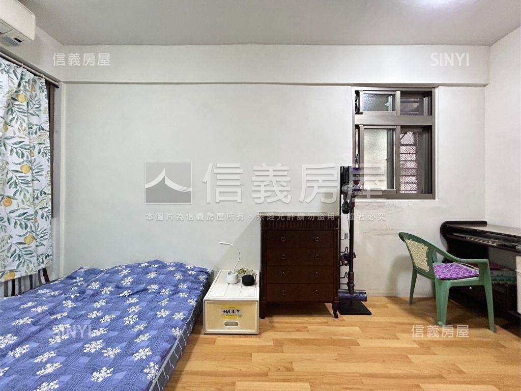 未來捷運加蚋黃金二樓房屋室內格局與周邊環境