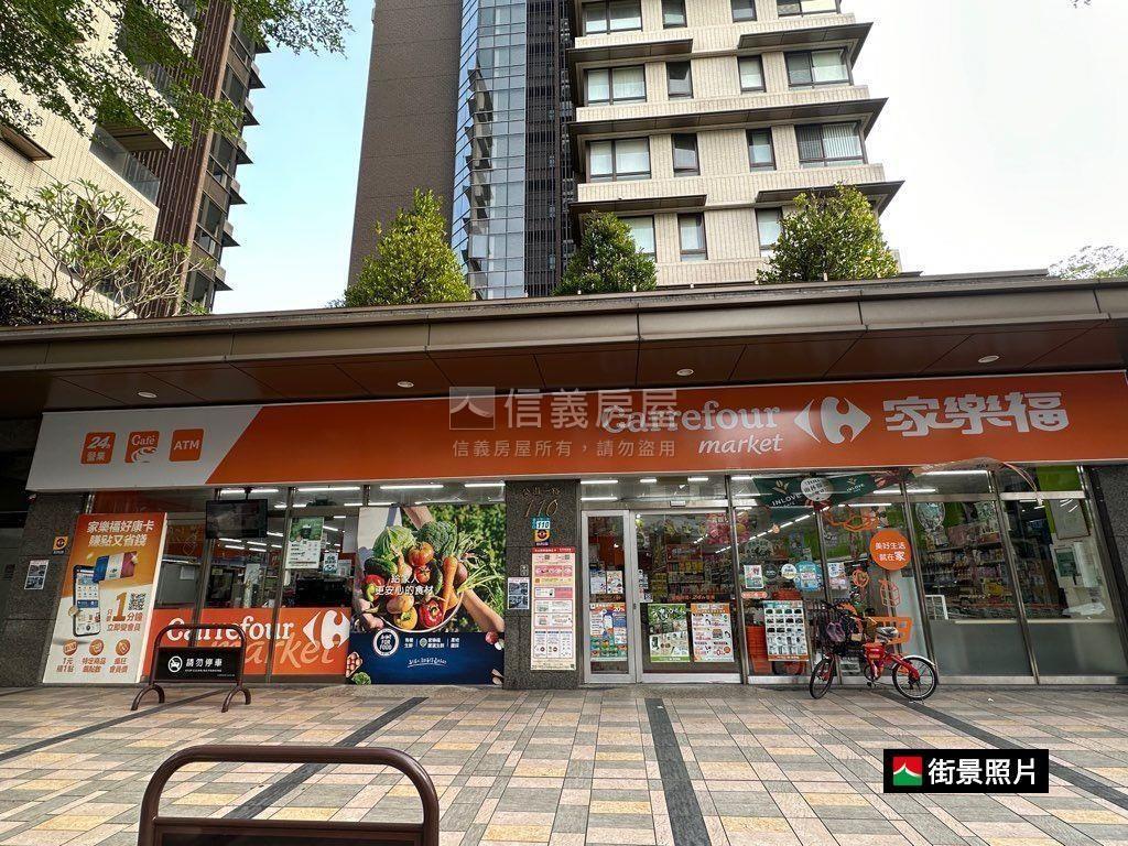 全坤峰碩三房車位房屋室內格局與周邊環境