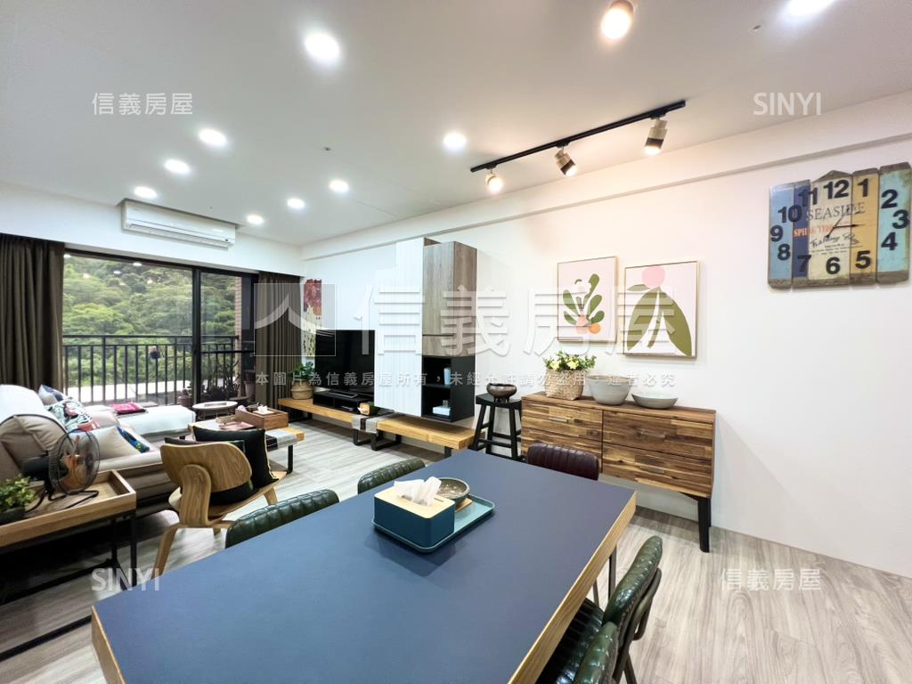 高樓山景精美裝潢三房車位房屋室內格局與周邊環境