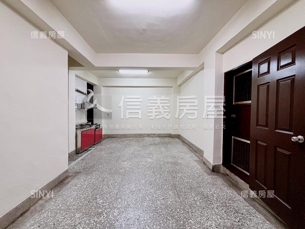 巷弄文青咖啡飄香一樓美寓房屋室內格局與周邊環境